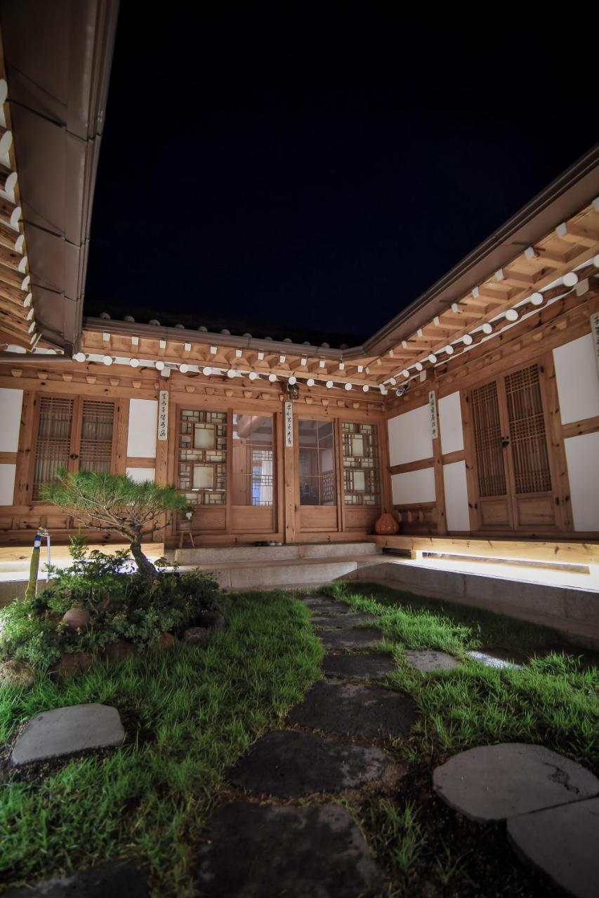Cheong Yeon Jae Hanok Hotel Seul Zewnętrze zdjęcie